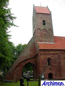 Bierum (Gr): reformed church